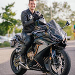 Portraits mit Motorrad